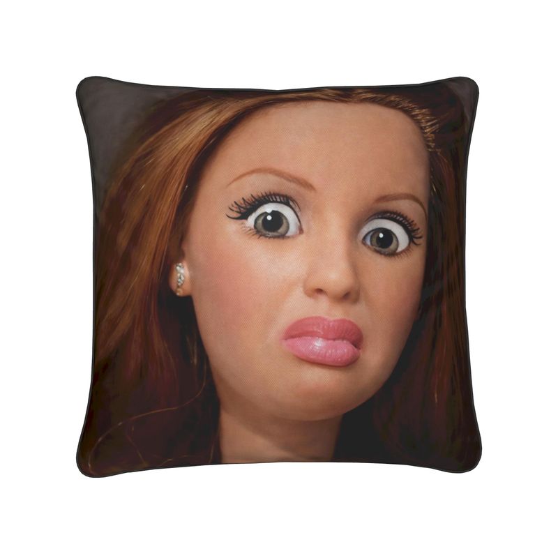 Hot Mess: Barbs (Full Glam Breakdown) | Cushion