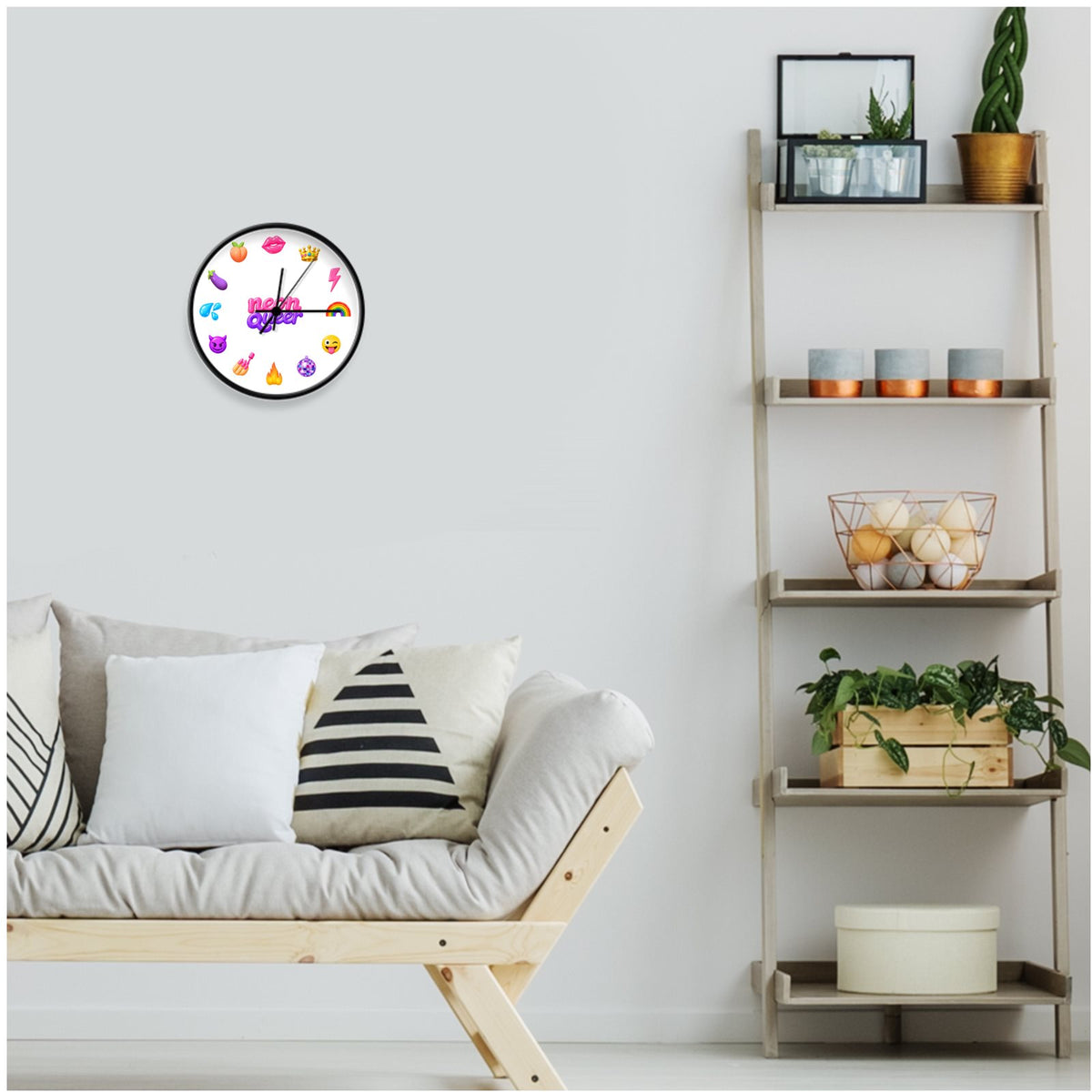 Wall Clock | Emojenergy