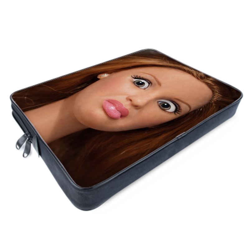 Hot Mess: Barbs | Laptop Bags