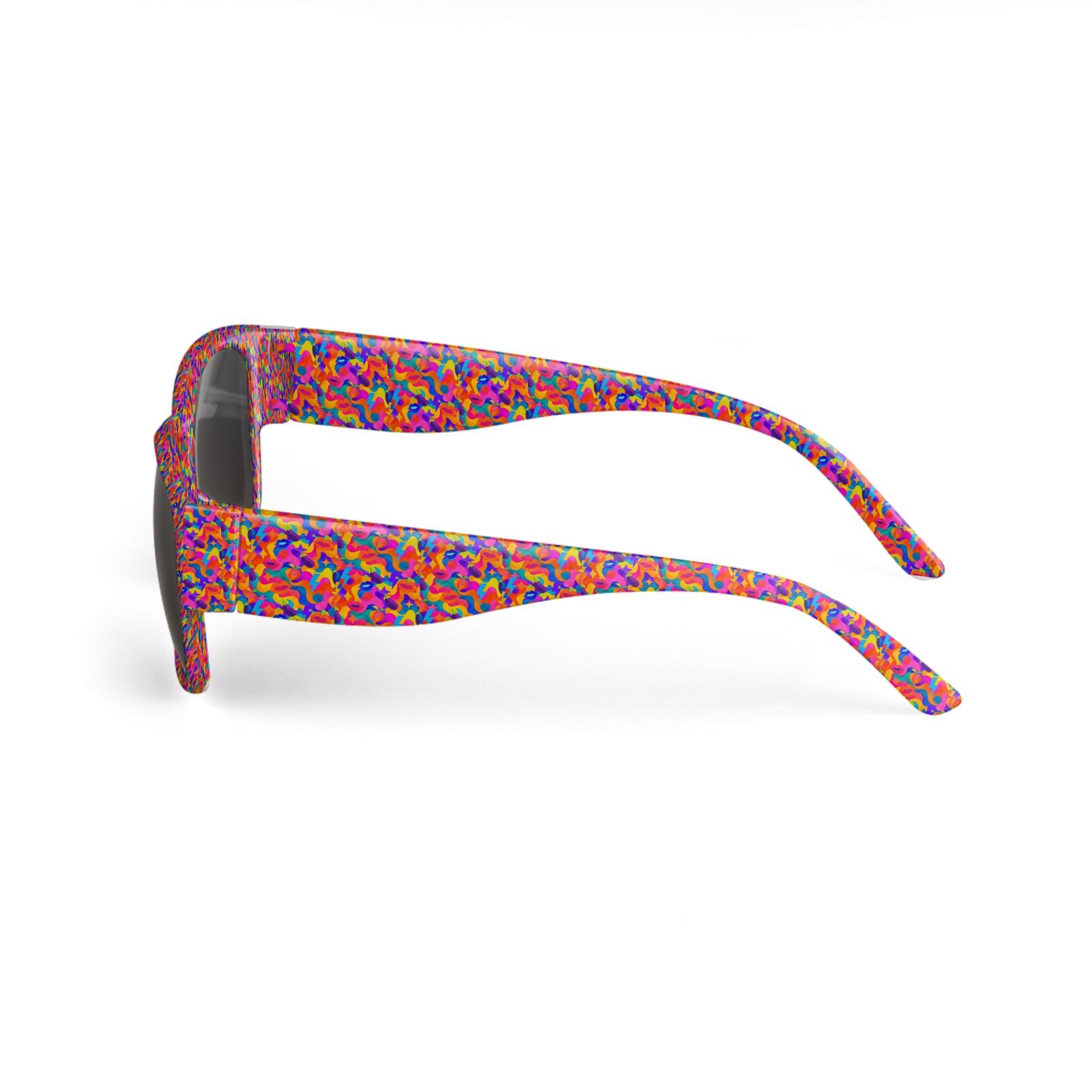 Sunglasses | Aubergine Peach Lips and Lighting