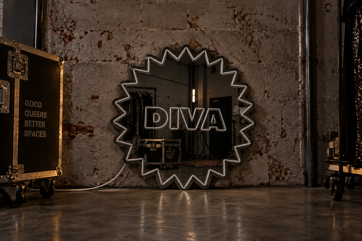 DIVA | Neon Mirror
