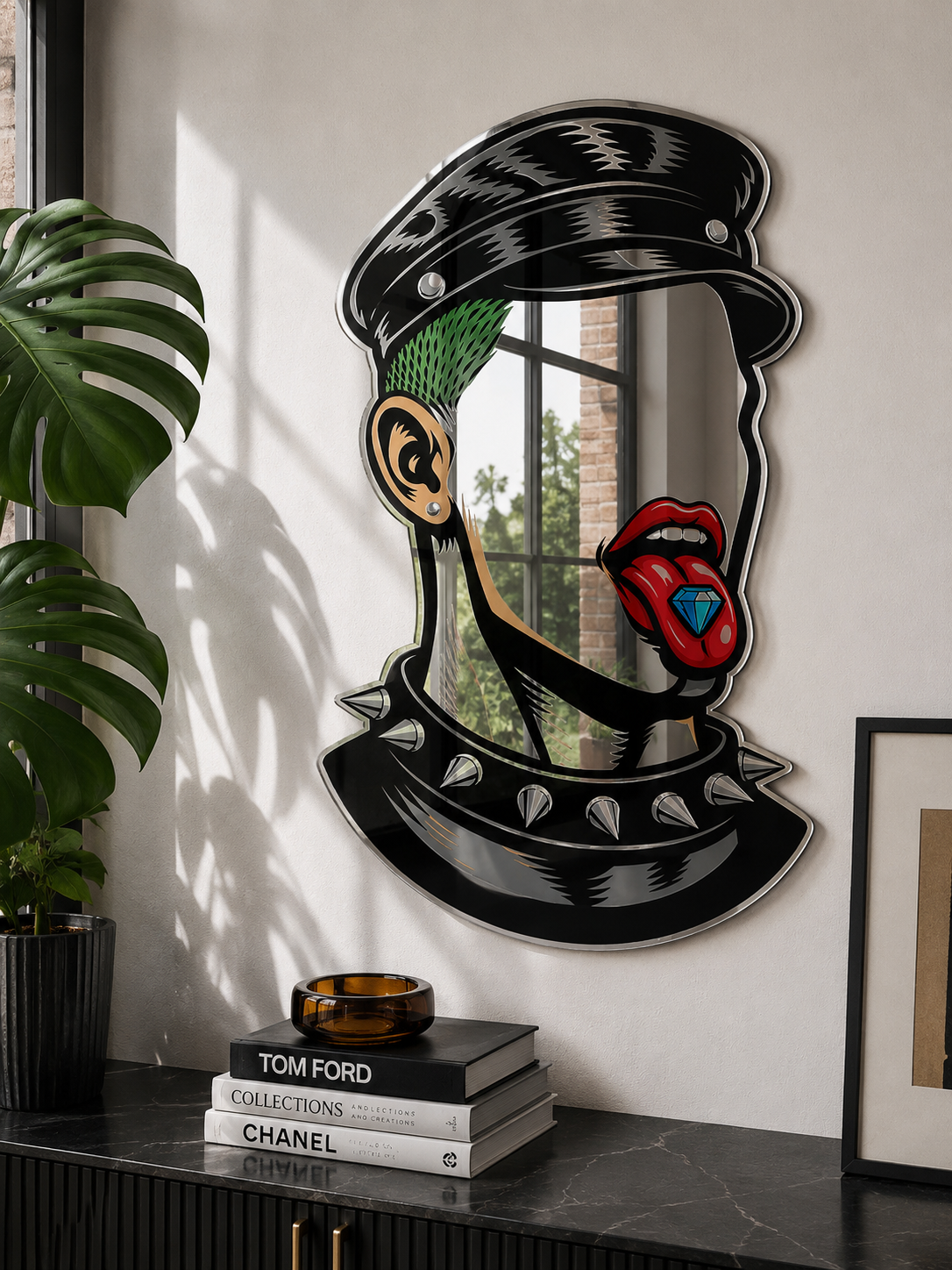 THE RINGLEADER Mirror