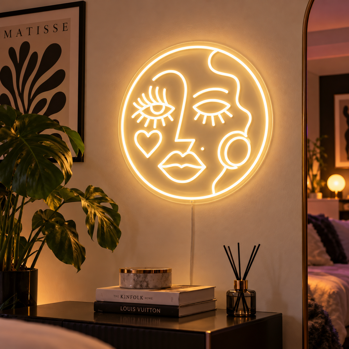 Moonstruck | Neon Sign