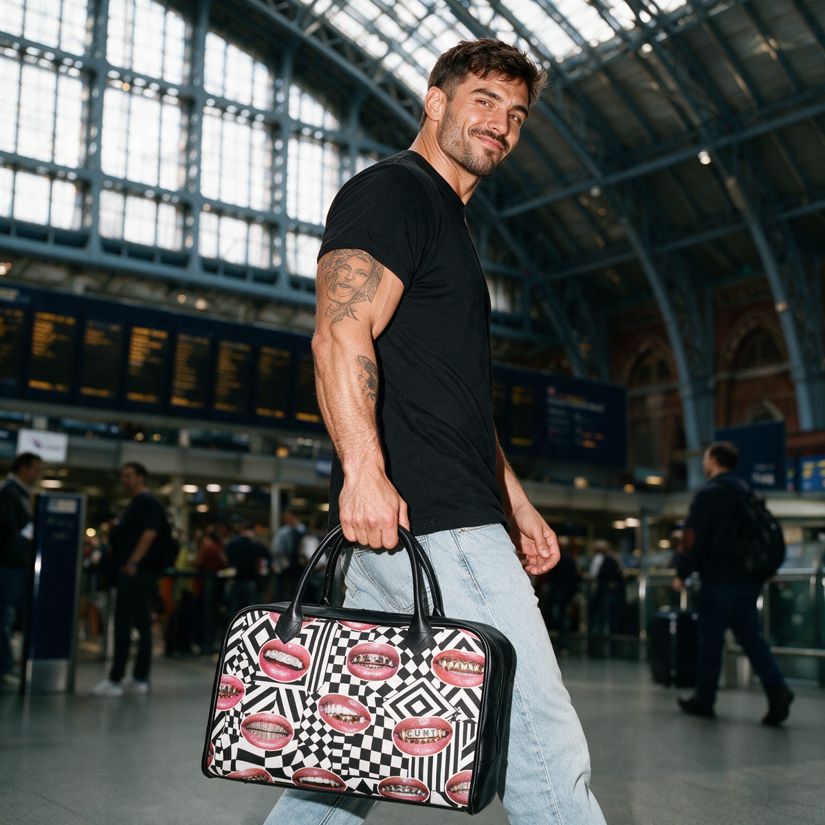 Holdalls | Bite Back