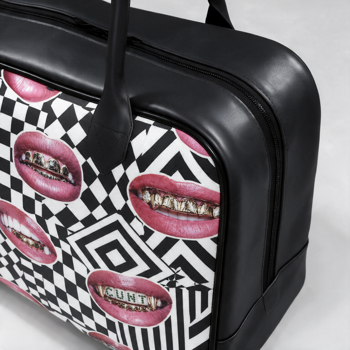 Bite Back | Holdall