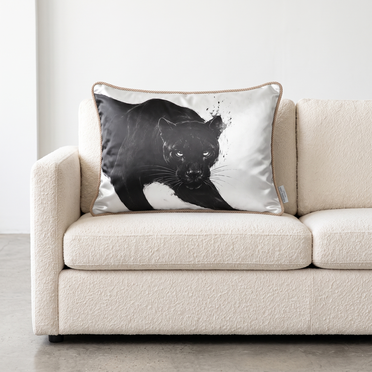 Black Panther (Head) | Silk Cushion