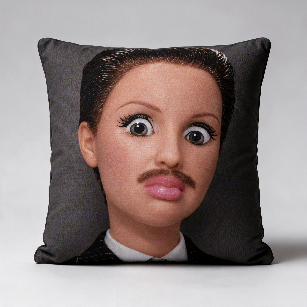 Barbs: Drag King | Cushion