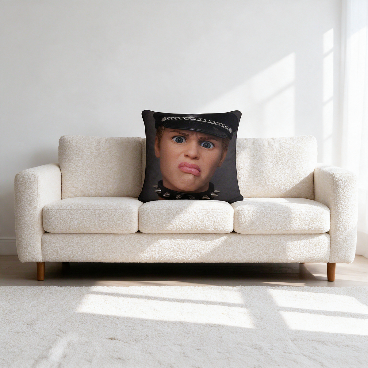 Kenny: Warm Leatherette | Cushion