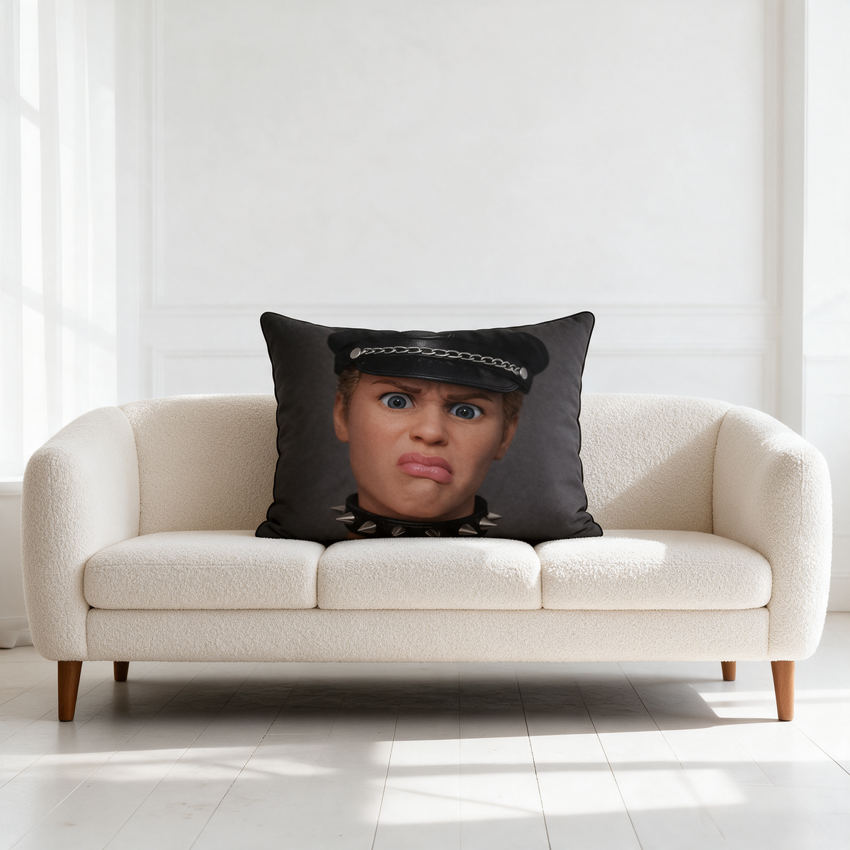Kenny: Warm Leatherette | Cushion